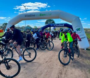 Villa Elisa participó de una nueva jornada de Cicloturismo